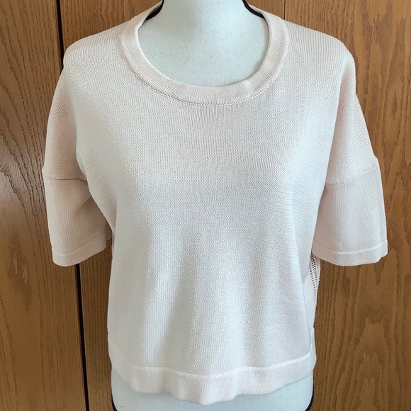 lululemon athletica Sweaters - Lululemon Bhakti Reality Short Sleeve Sweater Sz-4
